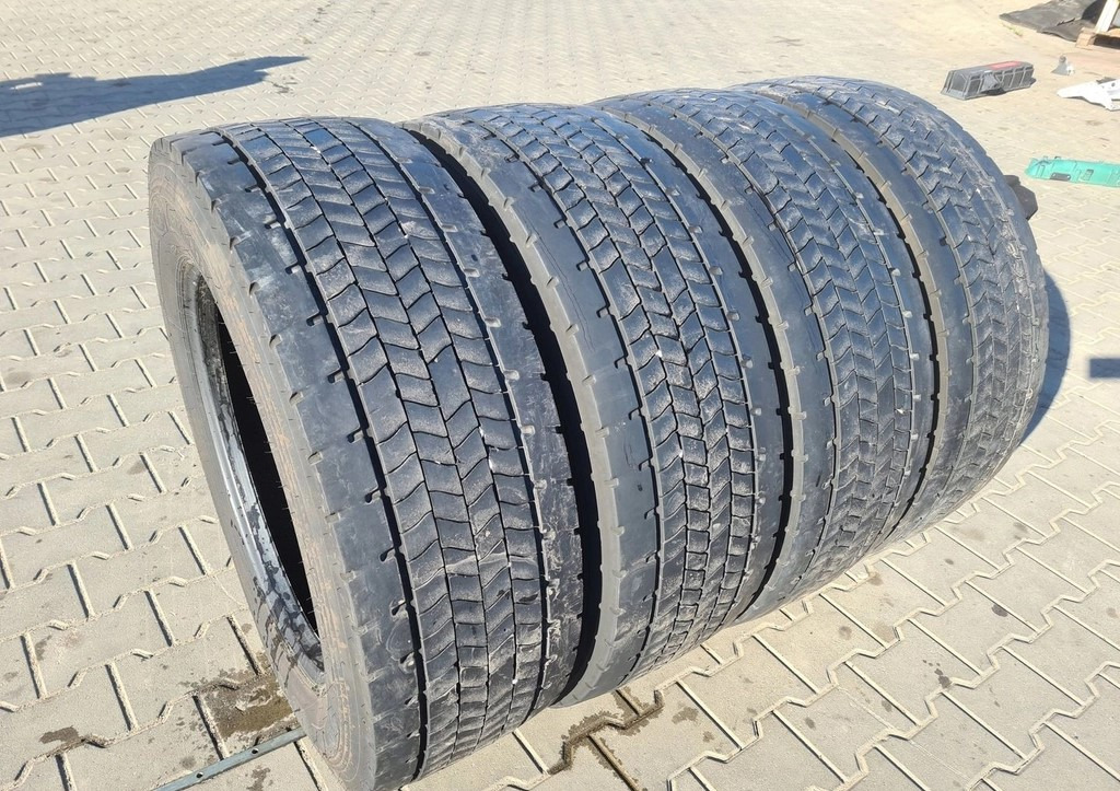 GOODYEAR TYŁ  FUELMAX D 295/60 R 22.5 4 szt. stalowe - 휠 및 타이어 : 사진 4 GOODYEAR TYŁ  FUELMAX D 295/60 R 22.5 4 szt. stalowe - 휠 및 타이어 : 사진 4