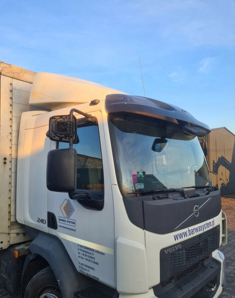 KABINA KOMPLETNA MANUAL VOLVO FL D5K EURO 6 - 운전실 : 사진 2 KABINA KOMPLETNA MANUAL VOLVO FL D5K EURO 6 - 운전실 : 사진 2