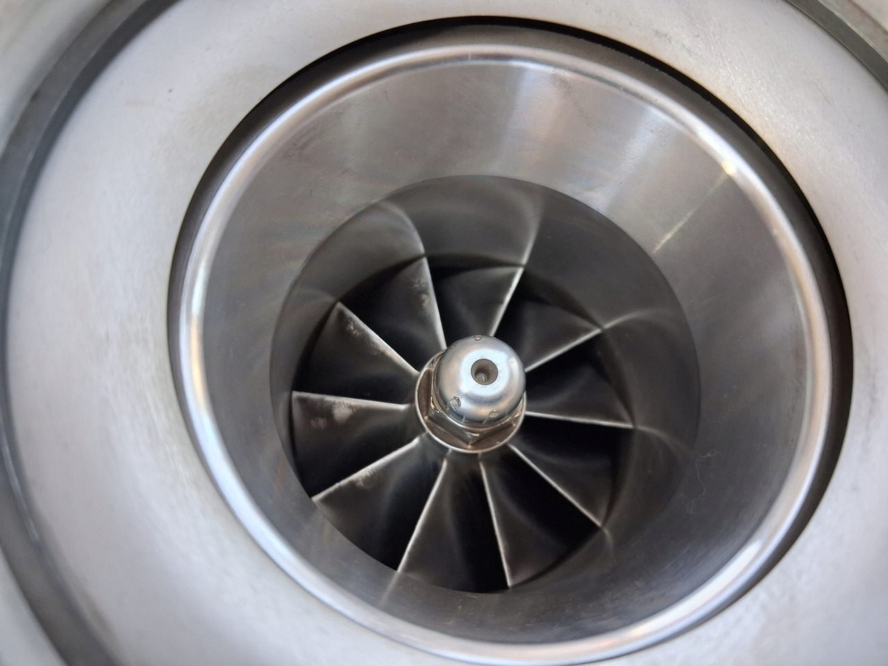 RENAULT 23037072 - 터보 : 사진 3 RENAULT 23037072 - 터보 : 사진 3
