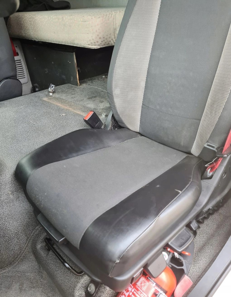 RENAULT PNEUMATYCZNY KIEROWCY - 좌석 : 사진 3 RENAULT PNEUMATYCZNY KIEROWCY - 좌석 : 사진 3