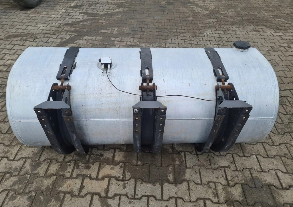Renault 21516457 Premium Magnum DXI Gama T Volvo FH 13 730L - 연료 탱크 : 사진 2 Renault 21516457 Premium Magnum DXI Gama T Volvo FH 13 730L - 연료 탱크 : 사진 2