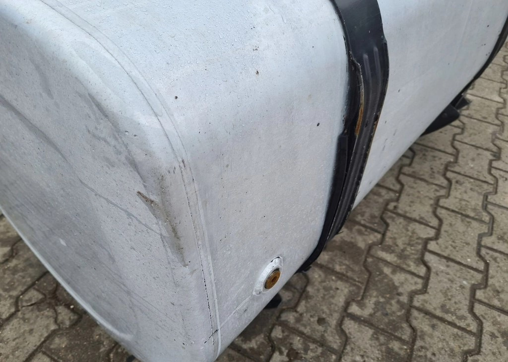 Renault 21889335  Premium Magnum DXI Gama T Volvo FH 13 - 연료 탱크 : 사진 3 Renault 21889335  Premium Magnum DXI Gama T Volvo FH 13 - 연료 탱크 : 사진 3