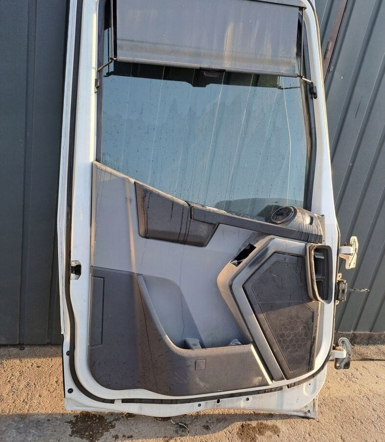 Renault GAMA T K C RANGE - 도어 및 부품 트럭 용 : 사진 3 Renault GAMA T K C RANGE - 도어 및 부품 트럭 용 : 사진 3