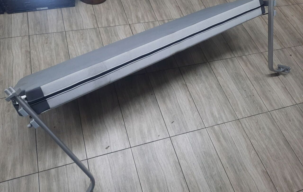 Renault ŁÓŻKO GÓRNE LEŻANKA RENAULT GAMA T RANGE - 좌석 트럭 용 : 사진 4 Renault ŁÓŻKO GÓRNE LEŻANKA RENAULT GAMA T RANGE - 좌석 트럭 용 : 사진 4