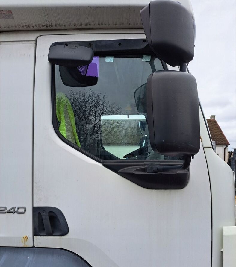 Renault Volvo FE FL - 도어 및 부품 트럭 용 : 사진 1 Renault Volvo FE FL - 도어 및 부품 트럭 용 : 사진 1