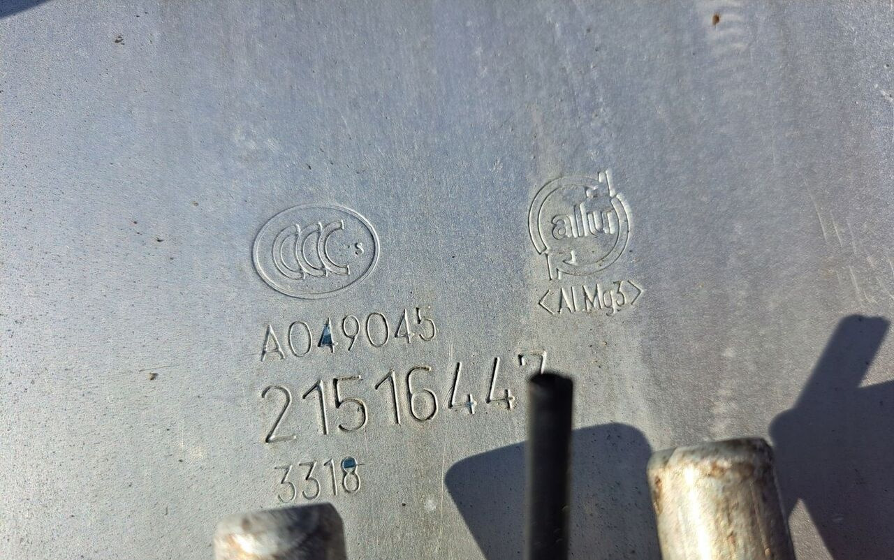 Renault ZBIORNIK PALIWA VOLVO FH 4 RENAULT GAMA 100/70/70 21516447 - 연료 탱크 트럭 용 : 사진 3 Renault ZBIORNIK PALIWA VOLVO FH 4 RENAULT GAMA 100/70/70 21516447 - 연료 탱크 트럭 용 : 사진 3