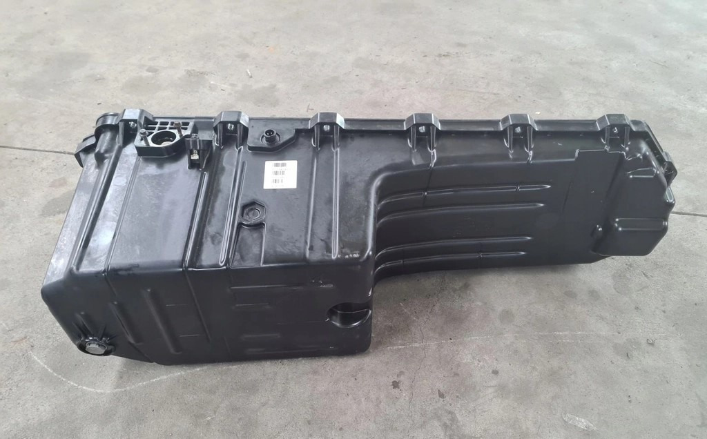 VOLVO FH 16 D16K EURO 6 23560651 - 오일 팬 : 사진 4 VOLVO FH 16 D16K EURO 6 23560651 - 오일 팬 : 사진 4