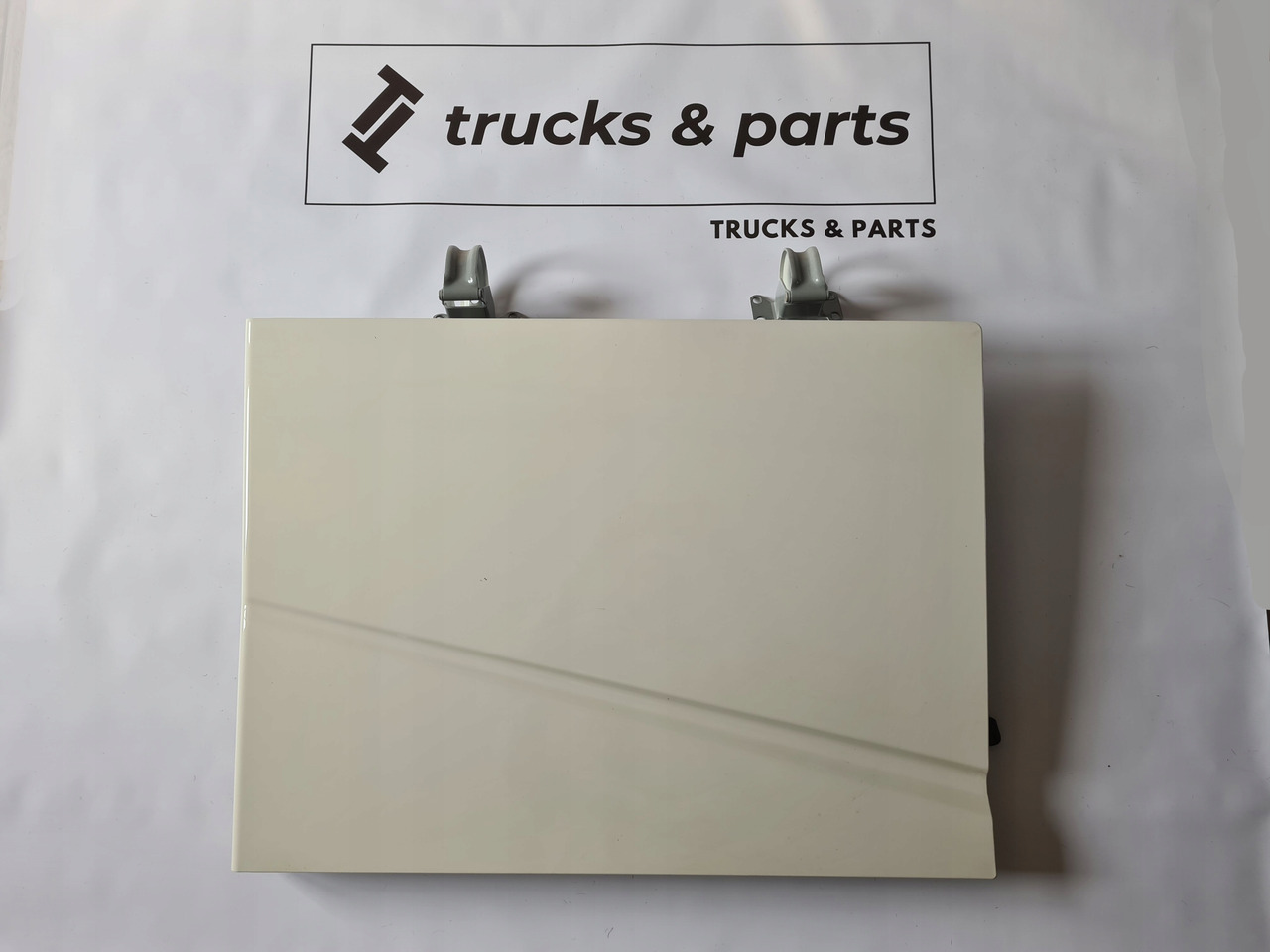 VOLVO KLAPA SCHOWKA DRZWICZKI ZAWIASY PRAWE KOMPLETNE VOLVO FH 4 FH 5 1103 - 보디 및 외관 트럭 용 : 사진 1 VOLVO KLAPA SCHOWKA DRZWICZKI ZAWIASY PRAWE KOMPLETNE VOLVO FH 4 FH 5 1103 - 보디 및 외관 트럭 용 : 사진 1