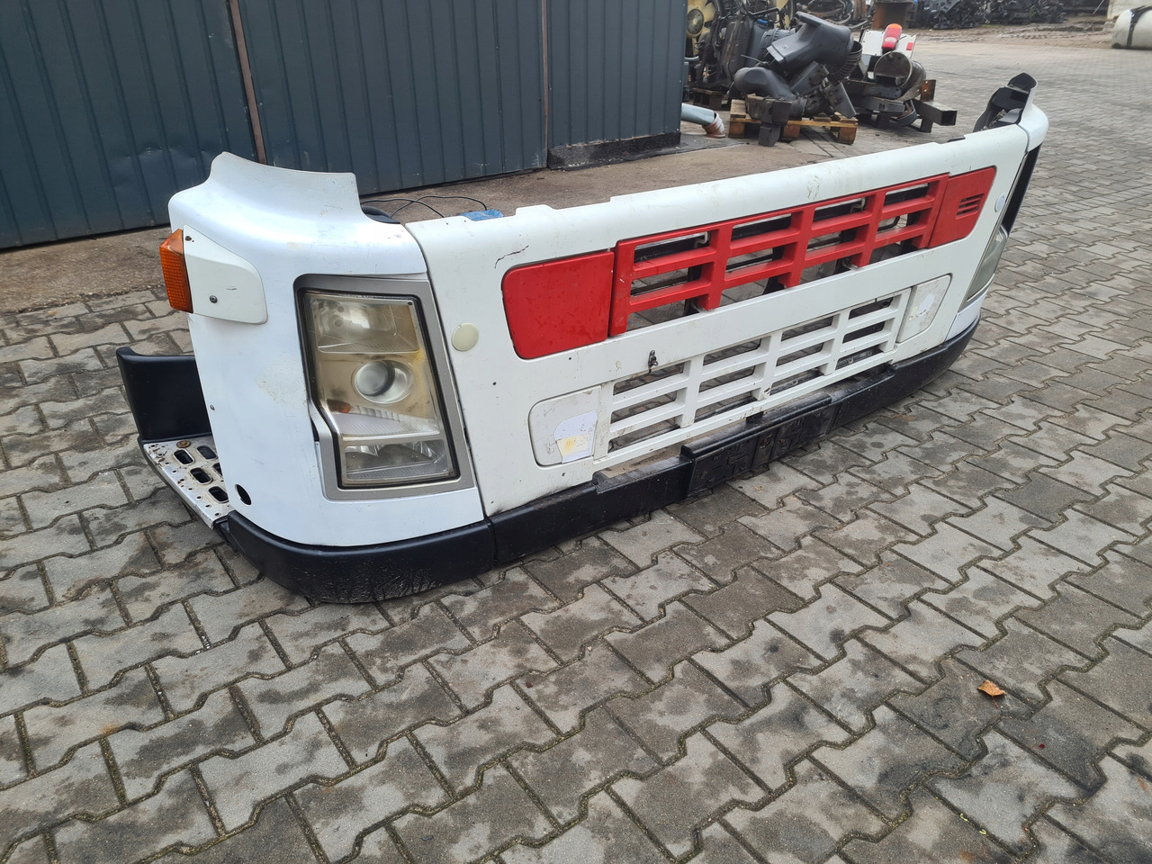VOLVO PRZÓD KOMPLETNY ZDERZAK LAMPA OSŁONA VOLVO FH FM 7 9 12 13 - 범퍼 트럭 용 : 사진 2 VOLVO PRZÓD KOMPLETNY ZDERZAK LAMPA OSŁONA VOLVO FH FM 7 9 12 13 - 범퍼 트럭 용 : 사진 2