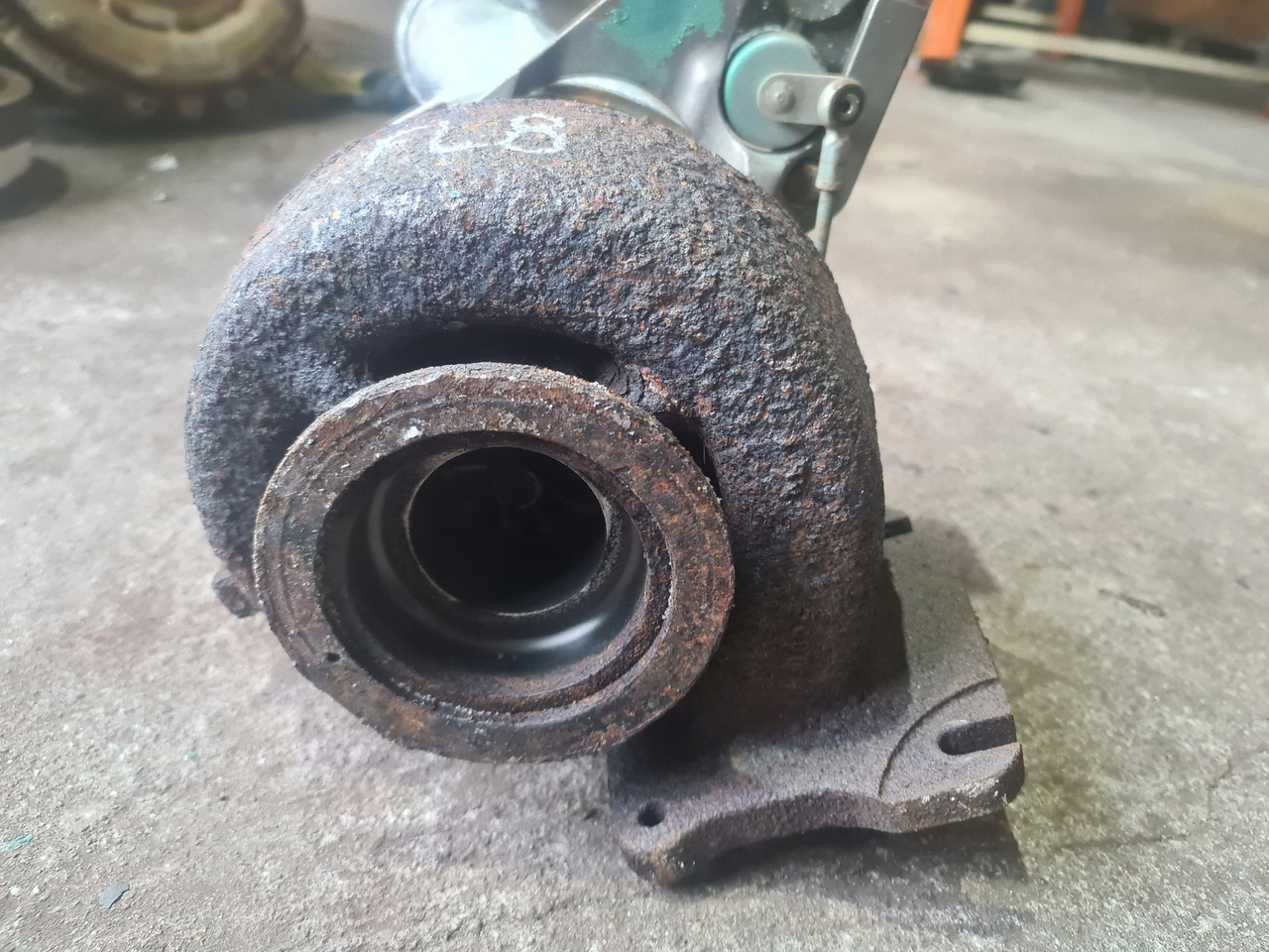 VOLVO Turbina Turbosprężarka Volvo FL Euro 6 D8K - 터보 트럭 용 : 사진 3 VOLVO Turbina Turbosprężarka Volvo FL Euro 6 D8K - 터보 트럭 용 : 사진 3