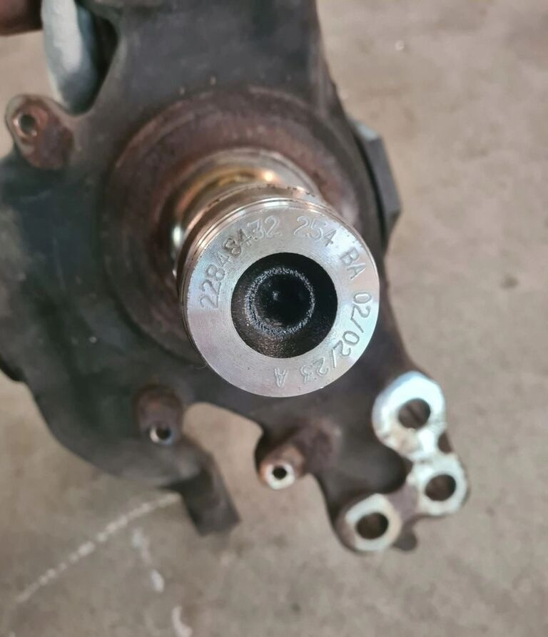 Volvo FH 4 FM 4 FH 5 FM 5 RENAULT GAMA T FI 58 22848432 Volvo VOLVO FH 4 FM 4 FH 5 FM 5 RENAULT GAMA T FI 58 22848432 - 스티어링 너클 트럭 용 : 사진 5 Volvo FH 4 FM 4 FH 5 FM 5 RENAULT GAMA T FI 58 22848432 Volvo VOLVO FH 4 FM 4 FH 5 FM 5 RENAULT GAMA T FI 58 22848432 - 스티어링 너클 트럭 용 : 사진 5