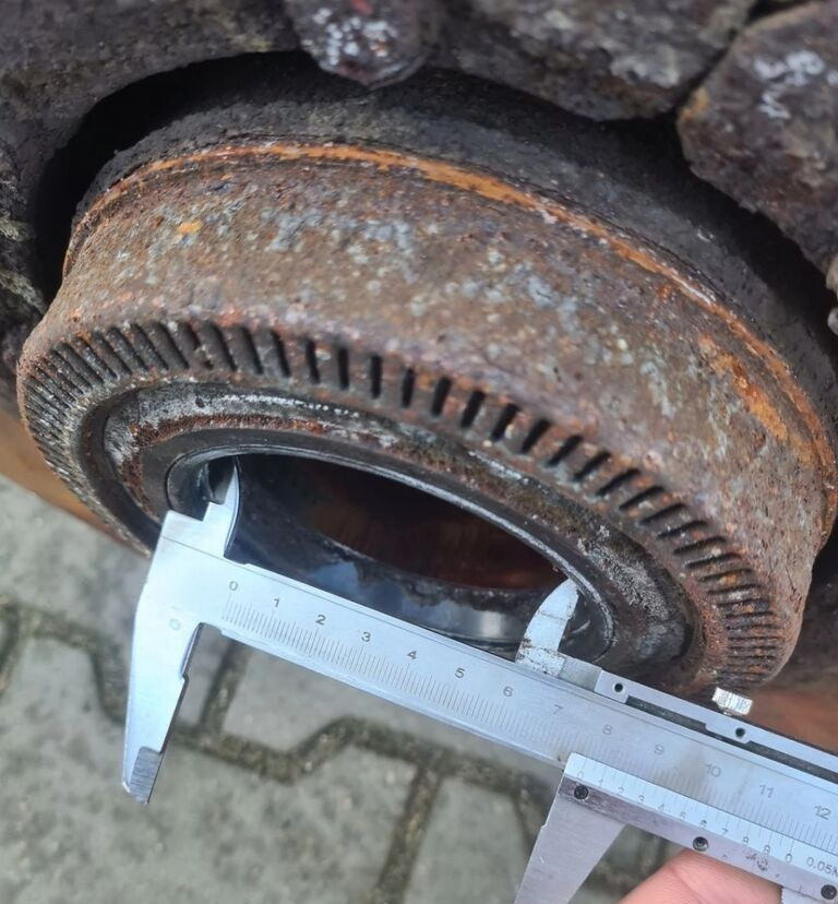 Volvo FI 78 TARCZA 410MM FH 4 FM 4 RENAULT GAMA T FI Volvo FI 78 TARCZA 410MM VOLVO FH 4 FM 4 RENAULT GAMA T - 휠 허브 트럭 용 : 사진 2 Volvo FI 78 TARCZA 410MM FH 4 FM 4 RENAULT GAMA T FI Volvo FI 78 TARCZA 410MM VOLVO FH 4 FM 4 RENAULT GAMA T - 휠 허브 트럭 용 : 사진 2