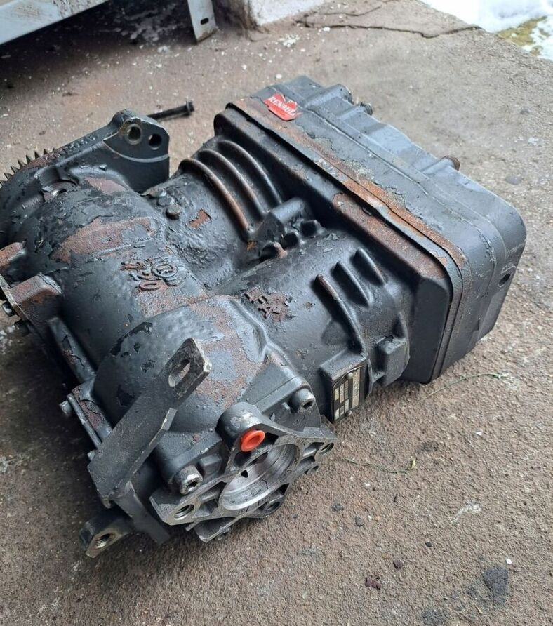 Volvo FL FE truck - 에어 브레이크 컴프레서 트럭 용 : 사진 1 Volvo FL FE truck - 에어 브레이크 컴프레서 트럭 용 : 사진 1