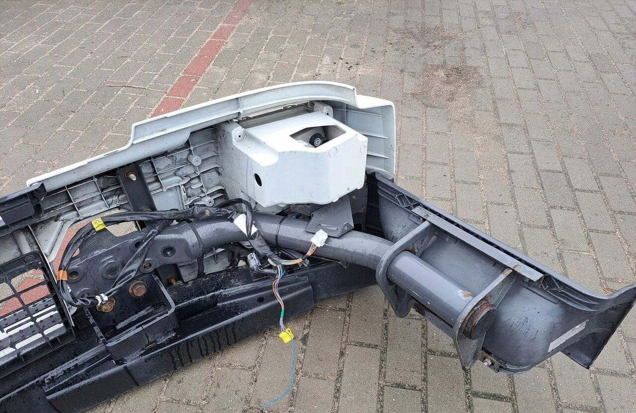 범퍼 트럭 용 Volvo KOMPLETNY Z LAMPAMI BELKA STOPNIE FL EURO 5 Volvo : 사진 6
