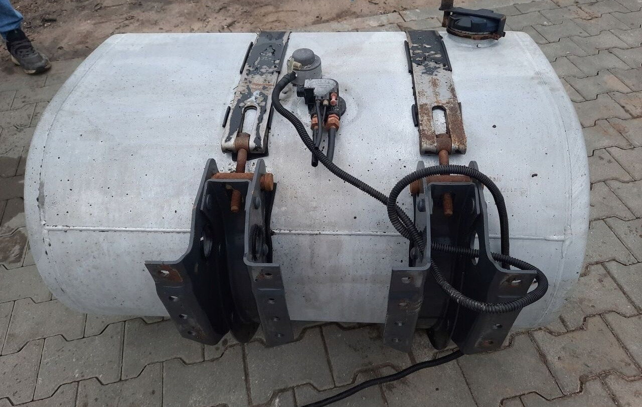 Volvo ZBIORNIK PALIWA RENAULT DXI VOLVO FH FM LOW DECK - 연료 탱크 트럭 용 : 사진 5 Volvo ZBIORNIK PALIWA RENAULT DXI VOLVO FH FM LOW DECK - 연료 탱크 트럭 용 : 사진 5