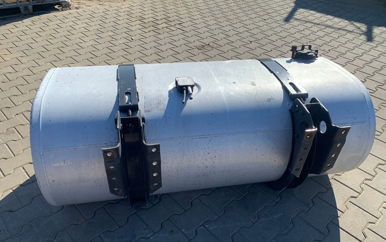 Volvo ZBIORNIK PALIWA RENAULT GAMA T LOW DECK 150x69x56 22038784 - 연료 탱크 트럭 용 : 사진 4 Volvo ZBIORNIK PALIWA RENAULT GAMA T LOW DECK 150x69x56 22038784 - 연료 탱크 트럭 용 : 사진 4