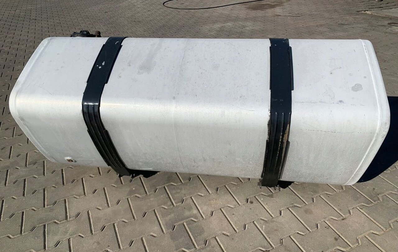Volvo ZBIORNIK PALIWA RENAULT GAMA T LOW DECK 150x69x56 22038784 - 연료 탱크 트럭 용 : 사진 5 Volvo ZBIORNIK PALIWA RENAULT GAMA T LOW DECK 150x69x56 22038784 - 연료 탱크 트럭 용 : 사진 5