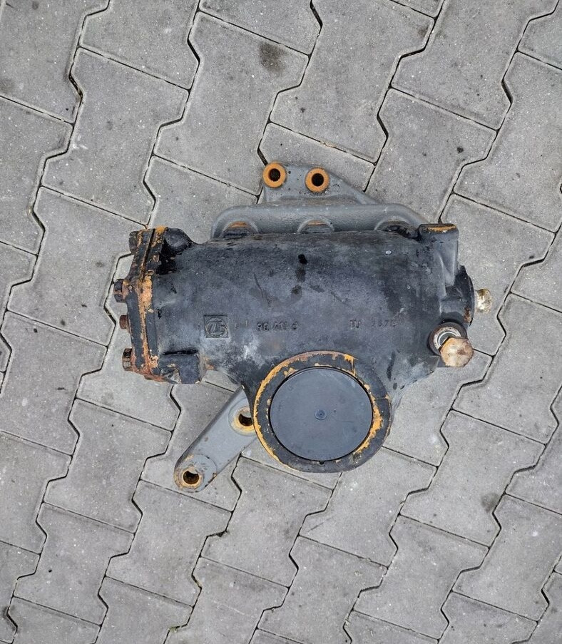 ZF KOLUMNA KIEROWNICZA OSI SKRĘTNEJ VOLVO FH FM 6X2 - 스티어링 기어 트럭 용 : 사진 4 ZF KOLUMNA KIEROWNICZA OSI SKRĘTNEJ VOLVO FH FM 6X2 - 스티어링 기어 트럭 용 : 사진 4