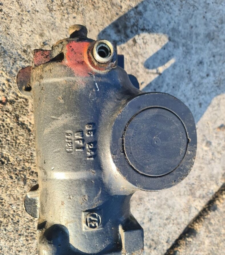 ZF KOLUMNA PRZEKŁADNIA KIEROWNICZA RENAULT MIDLUM DXI 19,5 - 스티어링 기어 트럭 용 : 사진 2 ZF KOLUMNA PRZEKŁADNIA KIEROWNICZA RENAULT MIDLUM DXI 19,5 - 스티어링 기어 트럭 용 : 사진 2