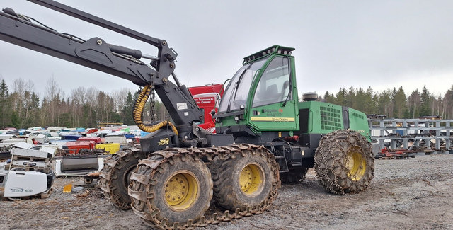 John Deere 1270 D - 산림용 수확기 : 사진 1 John Deere 1270 D - 산림용 수확기 : 사진 1