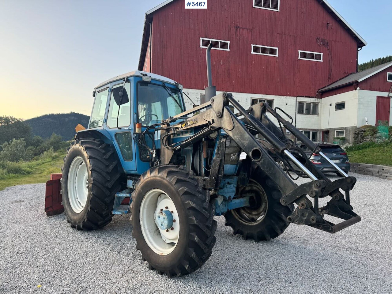 1983 Ford 7710 4x4 w/ frontloader - 장궤형 트랙터 : 사진 2 1983 Ford 7710 4x4 w/ frontloader - 장궤형 트랙터 : 사진 2