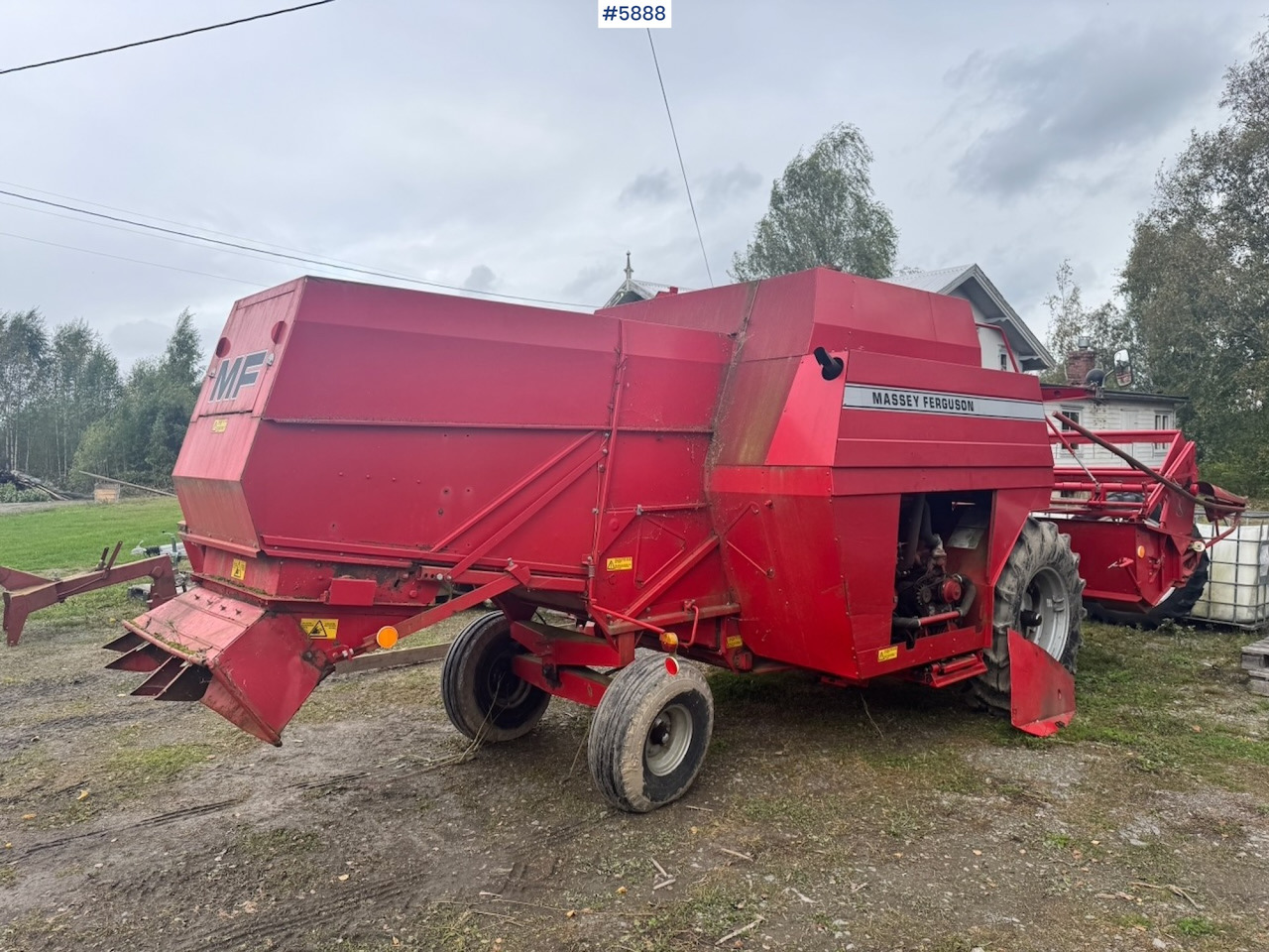 1986 Massey Ferguson 330 combine harvester - 목초수확기 : 사진 3 1986 Massey Ferguson 330 combine harvester - 목초수확기 : 사진 3