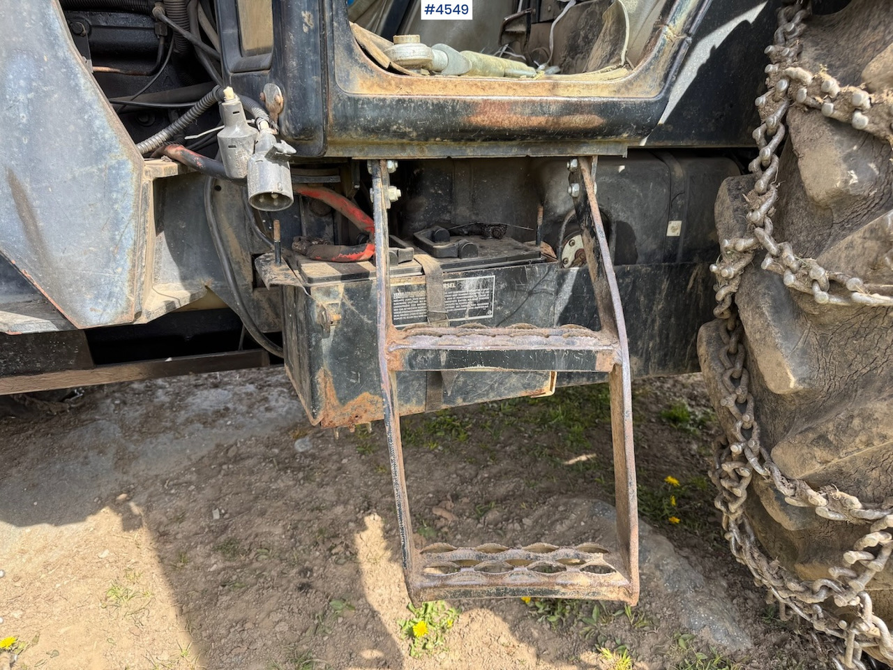1987 Case 685 XL w/front loader and some equipment. - 장궤형 트랙터 : 사진 3 1987 Case 685 XL w/front loader and some equipment. - 장궤형 트랙터 : 사진 3