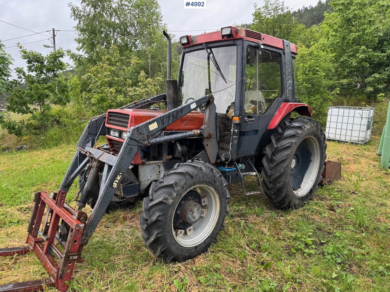 1988 Case International 585 XL w/ front loader. - 장궤형 트랙터 : 사진 4 1988 Case International 585 XL w/ front loader. - 장궤형 트랙터 : 사진 4