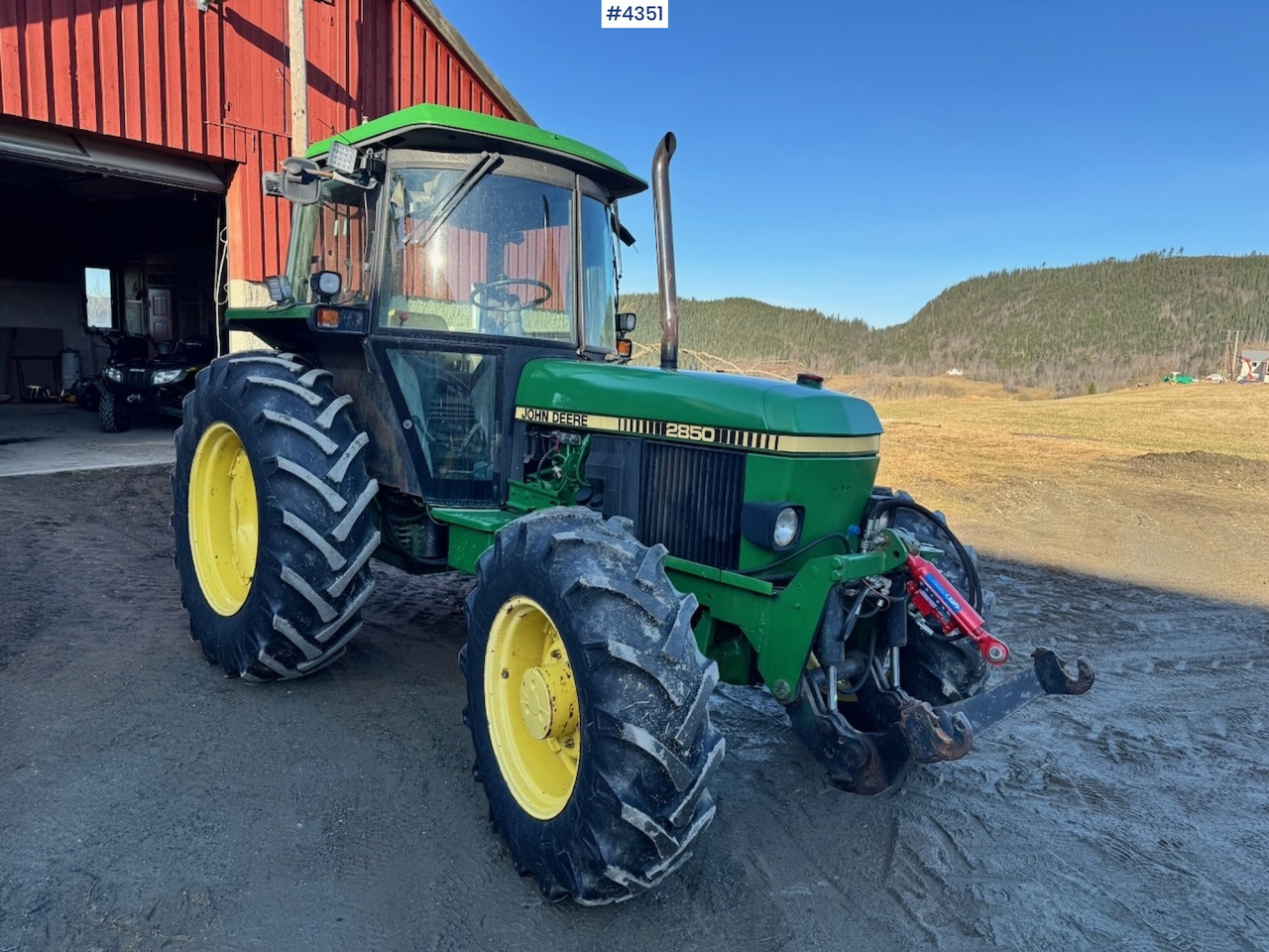 1991 John Deere 2850 4x4 Synchron w/ front hydraulics. - 장궤형 트랙터 : 사진 5 1991 John Deere 2850 4x4 Synchron w/ front hydraulics. - 장궤형 트랙터 : 사진 5