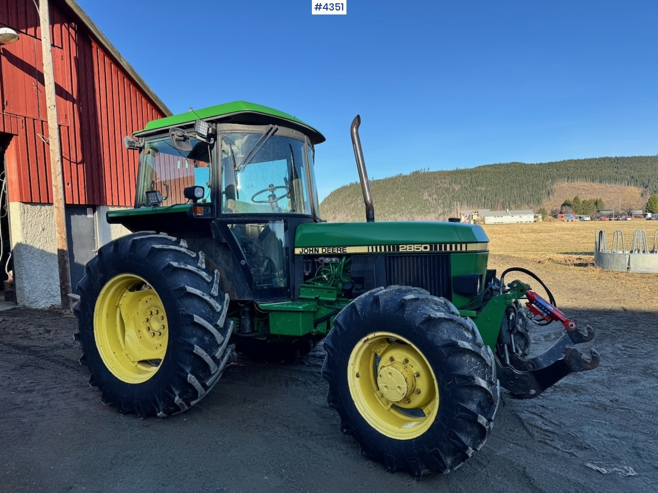1991 John Deere 2850 4x4 Synchron w/ front hydraulics. - 장궤형 트랙터 : 사진 4 1991 John Deere 2850 4x4 Synchron w/ front hydraulics. - 장궤형 트랙터 : 사진 4