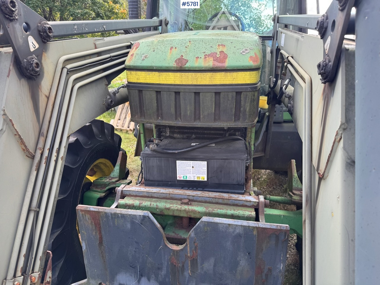 1993 John Deere 6300 w/ front loader and plow plate. - 장궤형 트랙터 : 사진 4 1993 John Deere 6300 w/ front loader and plow plate. - 장궤형 트랙터 : 사진 4