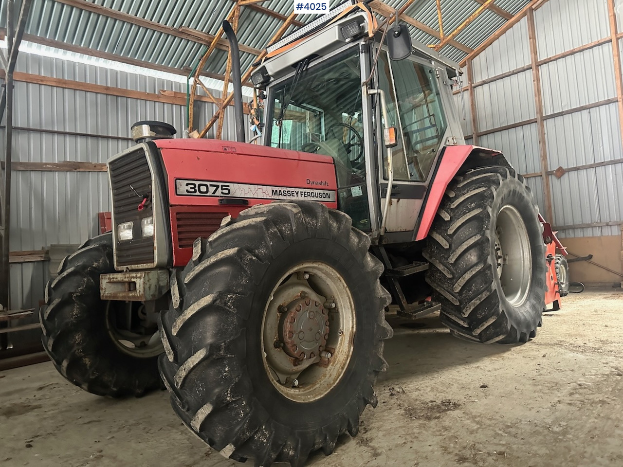 1994 Massey Ferguson 3075 4x4 tractor. WATCH VIDEO. - 장궤형 트랙터 : 사진 4 1994 Massey Ferguson 3075 4x4 tractor. WATCH VIDEO. - 장궤형 트랙터 : 사진 4