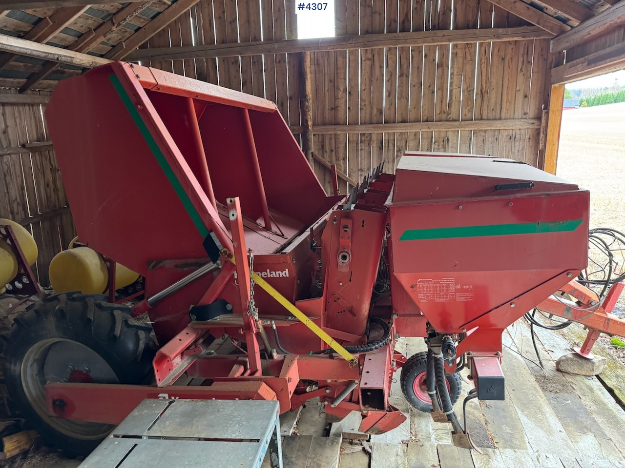 1996 Kverneland UN3200 Potetsetter - 감자 : 사진 4 1996 Kverneland UN3200 Potetsetter - 감자 : 사진 4