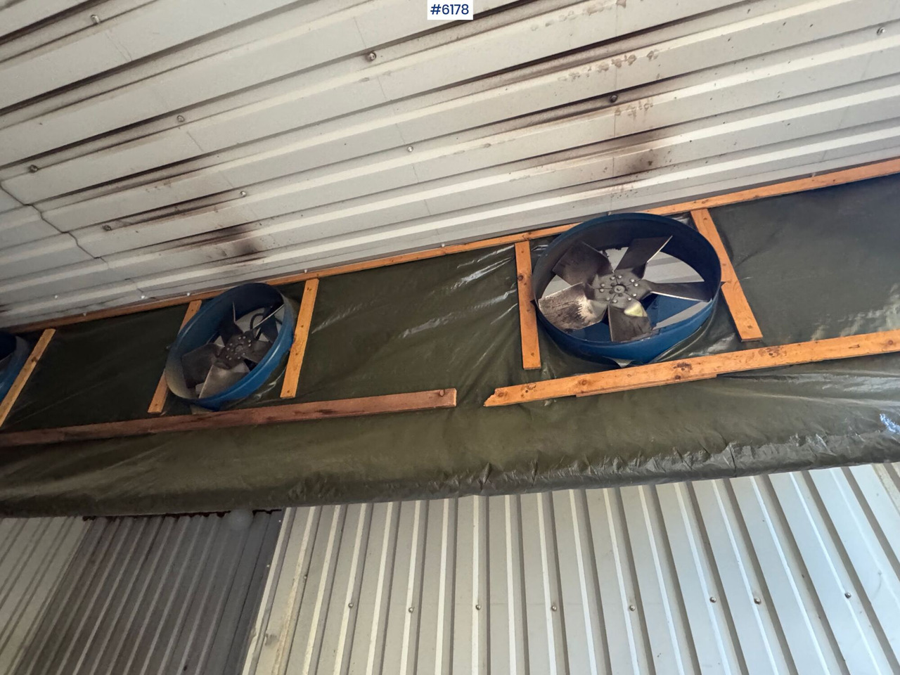 1997 Dryfinn 15 drying unit with circulation fans and trolley - 산업용 공조 설비 : 사진 4 1997 Dryfinn 15 drying unit with circulation fans and trolley - 산업용 공조 설비 : 사진 4