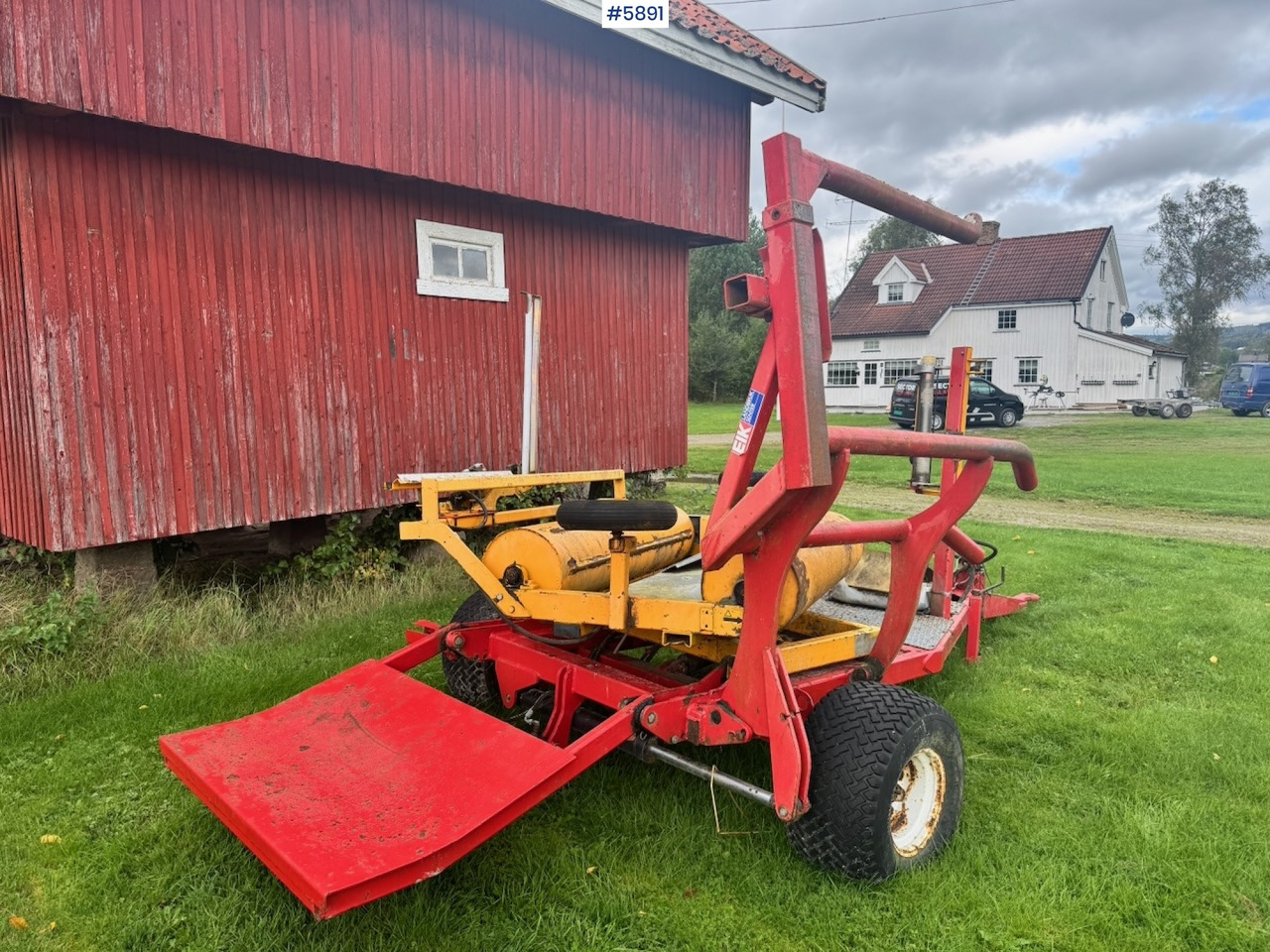 1997 Tellefsdal AW4000 round bale wrapper - 건초 및 목초 장비 : 사진 4 1997 Tellefsdal AW4000 round bale wrapper - 건초 및 목초 장비 : 사진 4