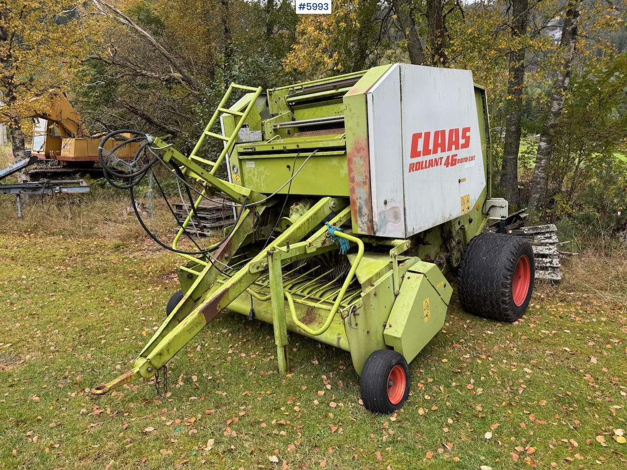 1999 Claas Rollant 46 Rotocut and a dividing baler. - 건초 및 목초 장비 : 사진 1 1999 Claas Rollant 46 Rotocut and a dividing baler. - 건초 및 목초 장비 : 사진 1