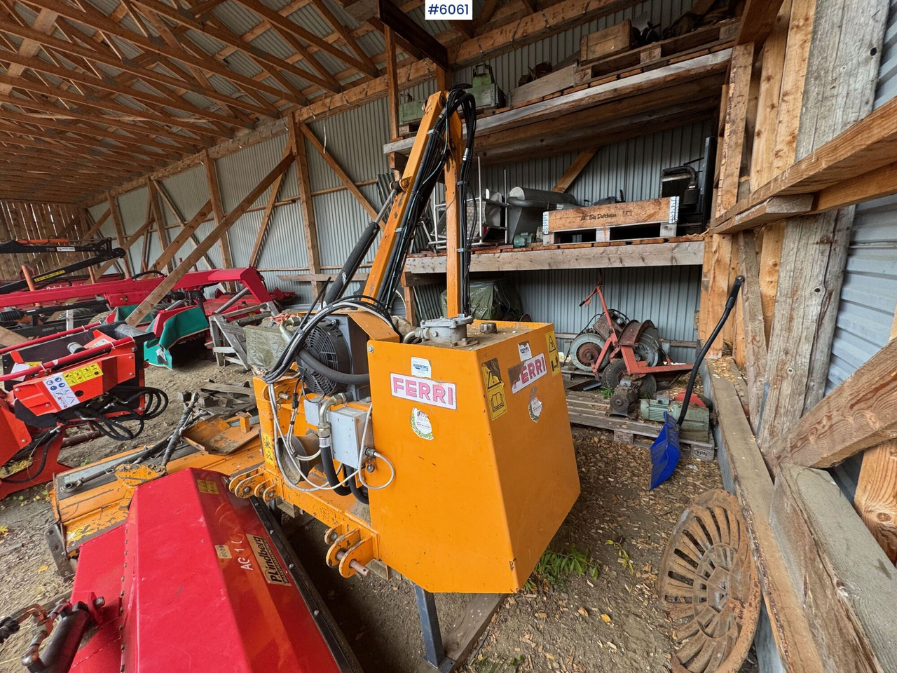 2002 Ferry pasture mower with TN120 cutting head and extra mowing unit - 건초 및 목초 장비 : 사진 4 2002 Ferry pasture mower with TN120 cutting head and extra mowing unit - 건초 및 목초 장비 : 사진 4