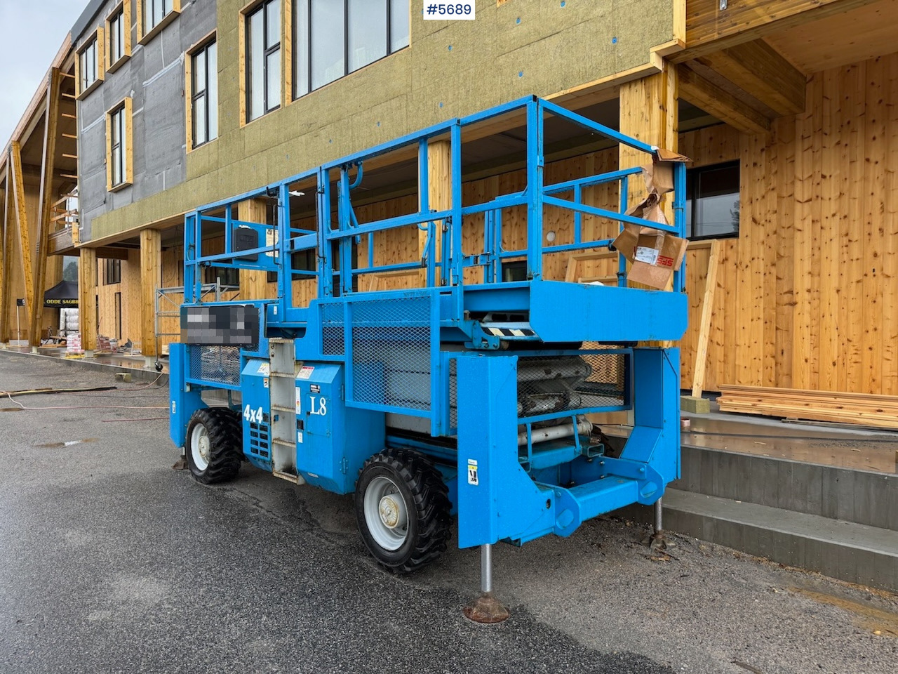 2005 Genie GS-3384 Scissor Lift - 시저 리프트 : 사진 4 2005 Genie GS-3384 Scissor Lift - 시저 리프트 : 사진 4