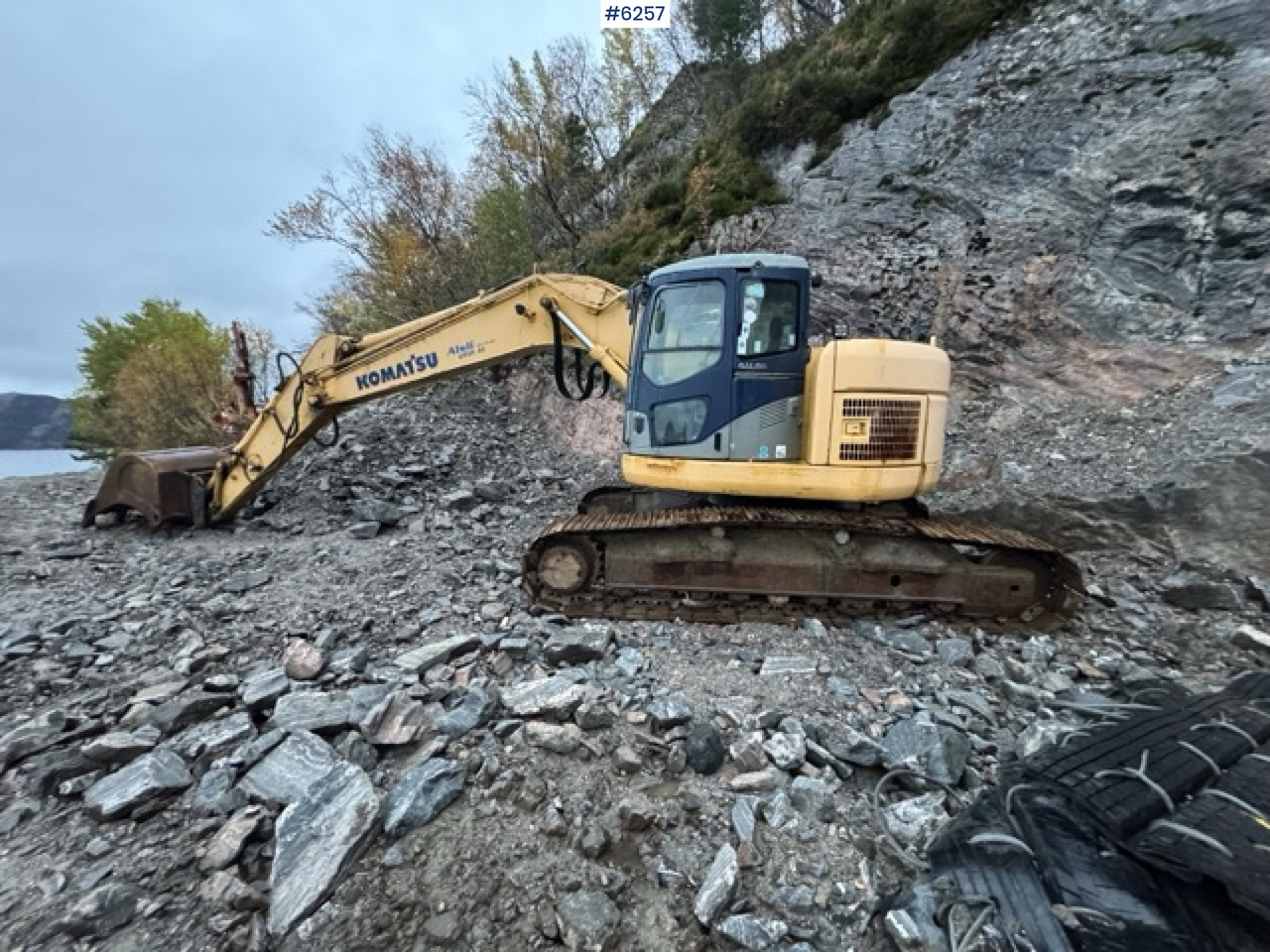 2005 Komatsu PC228 USLC-3K with Digging Bucket – SEE VIDEO! - 굴착기 : 사진 1 2005 Komatsu PC228 USLC-3K with Digging Bucket – SEE VIDEO! - 굴착기 : 사진 1