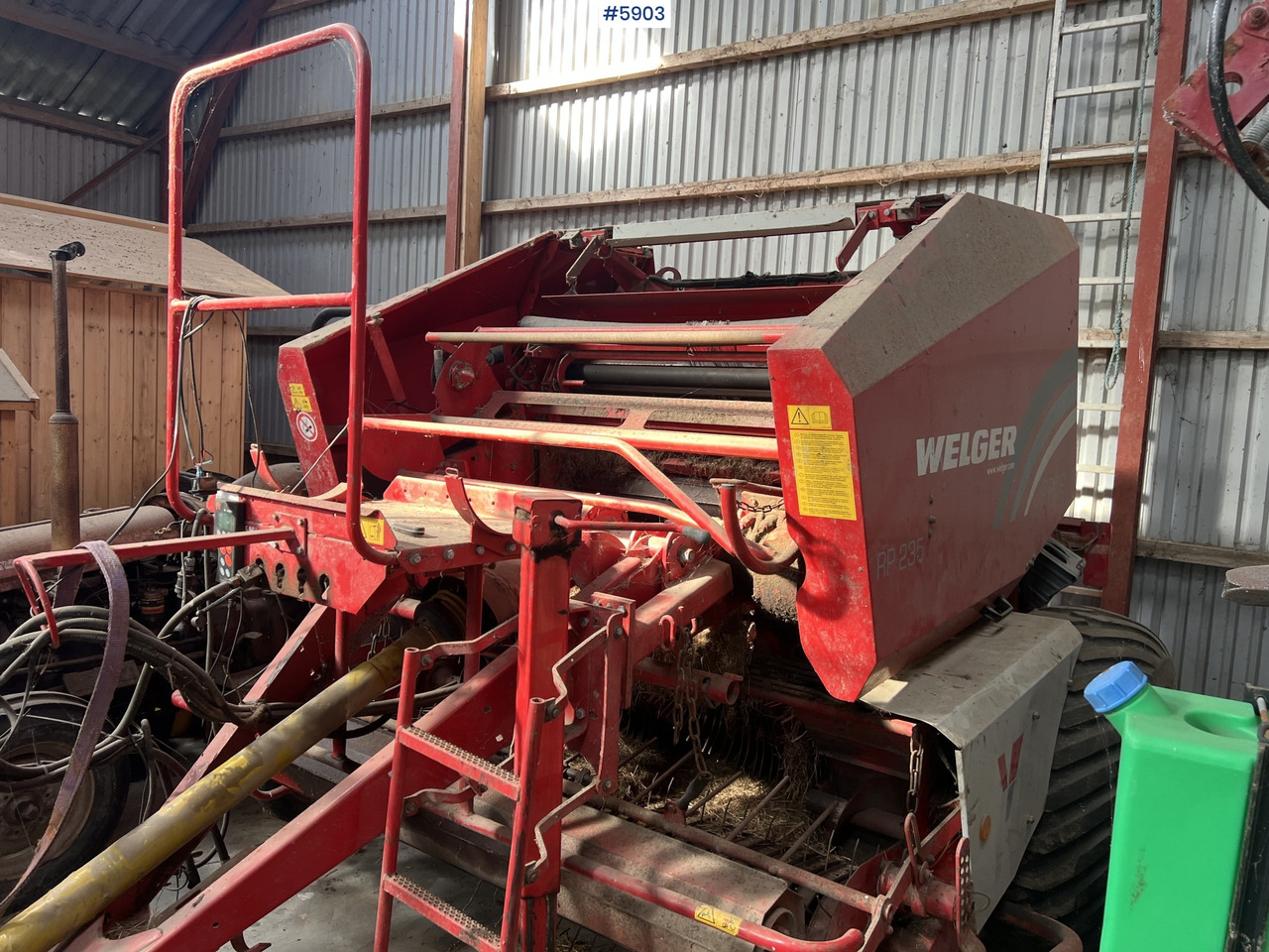 2005 Welger RP 235 press w/ net - 건초 및 목초 장비 : 사진 5 2005 Welger RP 235 press w/ net - 건초 및 목초 장비 : 사진 5