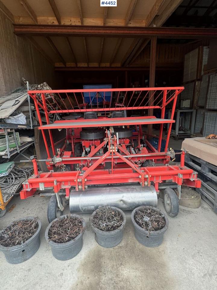 2007 Checchi & Magli B24 - 농업용 기계 : 사진 1 2007 Checchi & Magli B24 - 농업용 기계 : 사진 1