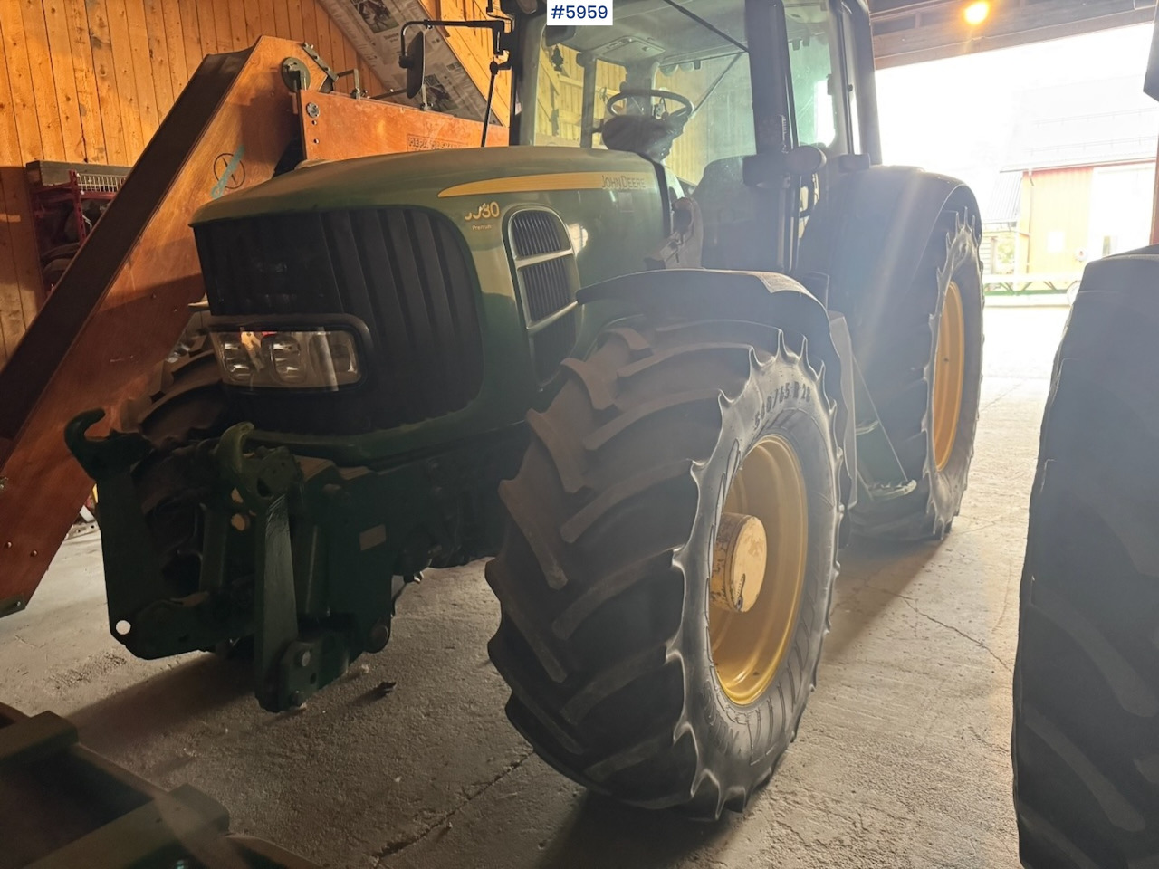 2007 John Deere 6930 w/ Front loader, hydraulics and Front PTO. Rep object. - 장궤형 트랙터 : 사진 2 2007 John Deere 6930 w/ Front loader, hydraulics and Front PTO. Rep object. - 장궤형 트랙터 : 사진 2