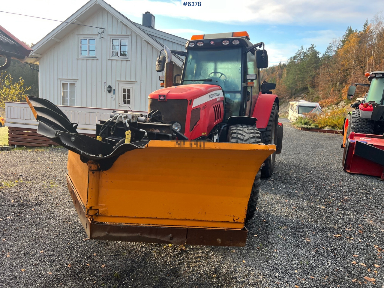 2007 Massey-Ferguson 6465 4x4 Plow Tractor - 장궤형 트랙터 : 사진 5 2007 Massey-Ferguson 6465 4x4 Plow Tractor - 장궤형 트랙터 : 사진 5