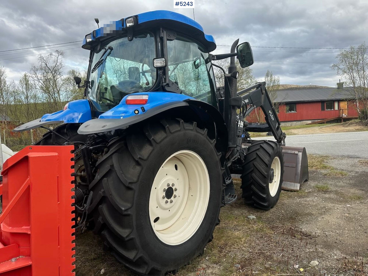 2007 New Holland TS135 4x4 tractor w/ front loader. WATCH VIDEO. - 장궤형 트랙터 : 사진 5 2007 New Holland TS135 4x4 tractor w/ front loader. WATCH VIDEO. - 장궤형 트랙터 : 사진 5