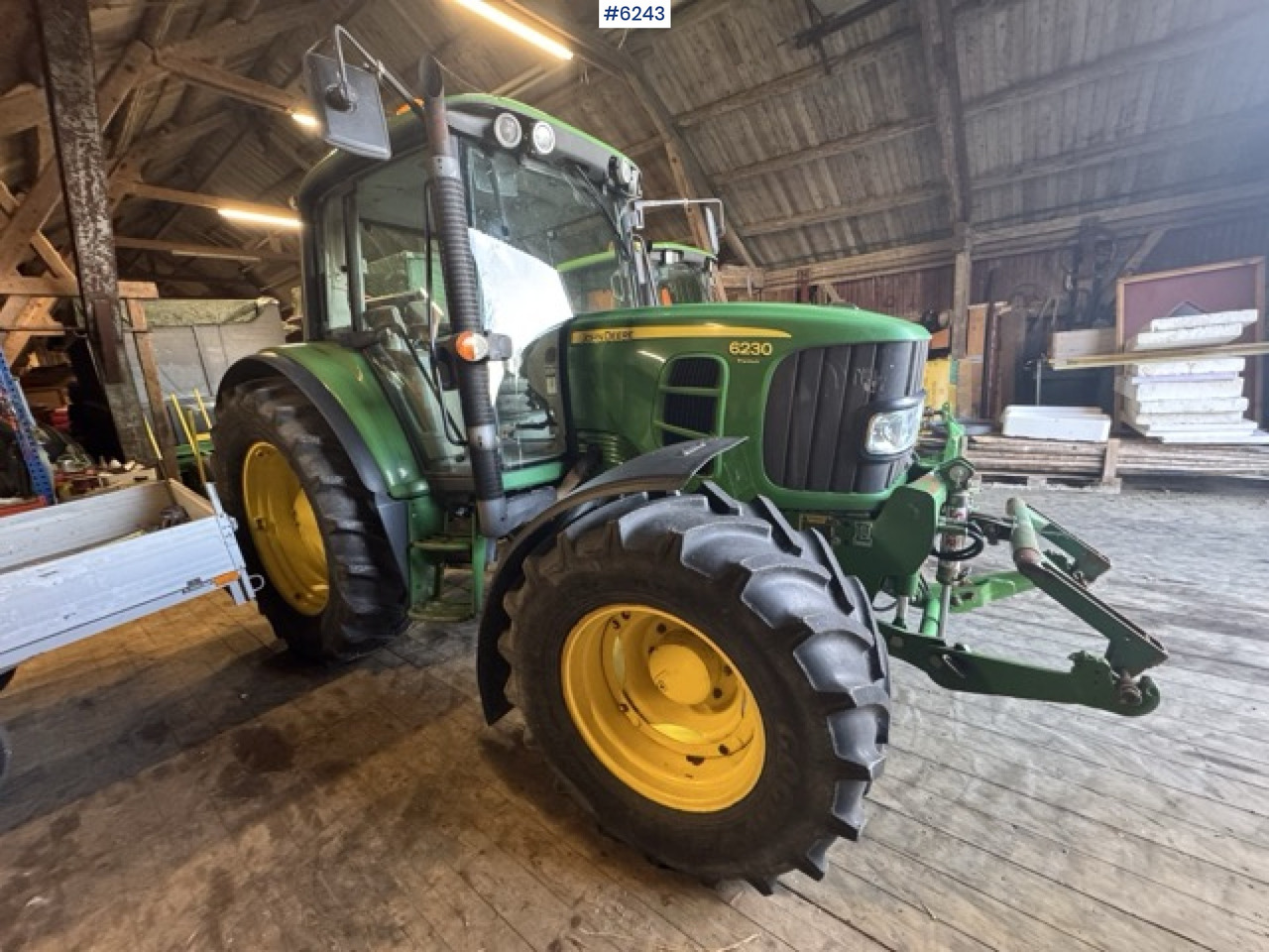2008 John Deere 6230 Premium (114 hp) – Only 2,402 hours! - 장궤형 트랙터 : 사진 2 2008 John Deere 6230 Premium (114 hp) – Only 2,402 hours! - 장궤형 트랙터 : 사진 2