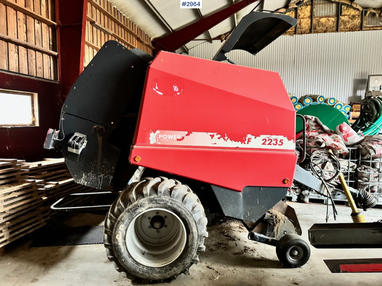 2008 Vicon RF2235 Round baler - 건초 및 목초 장비 : 사진 4 2008 Vicon RF2235 Round baler - 건초 및 목초 장비 : 사진 4