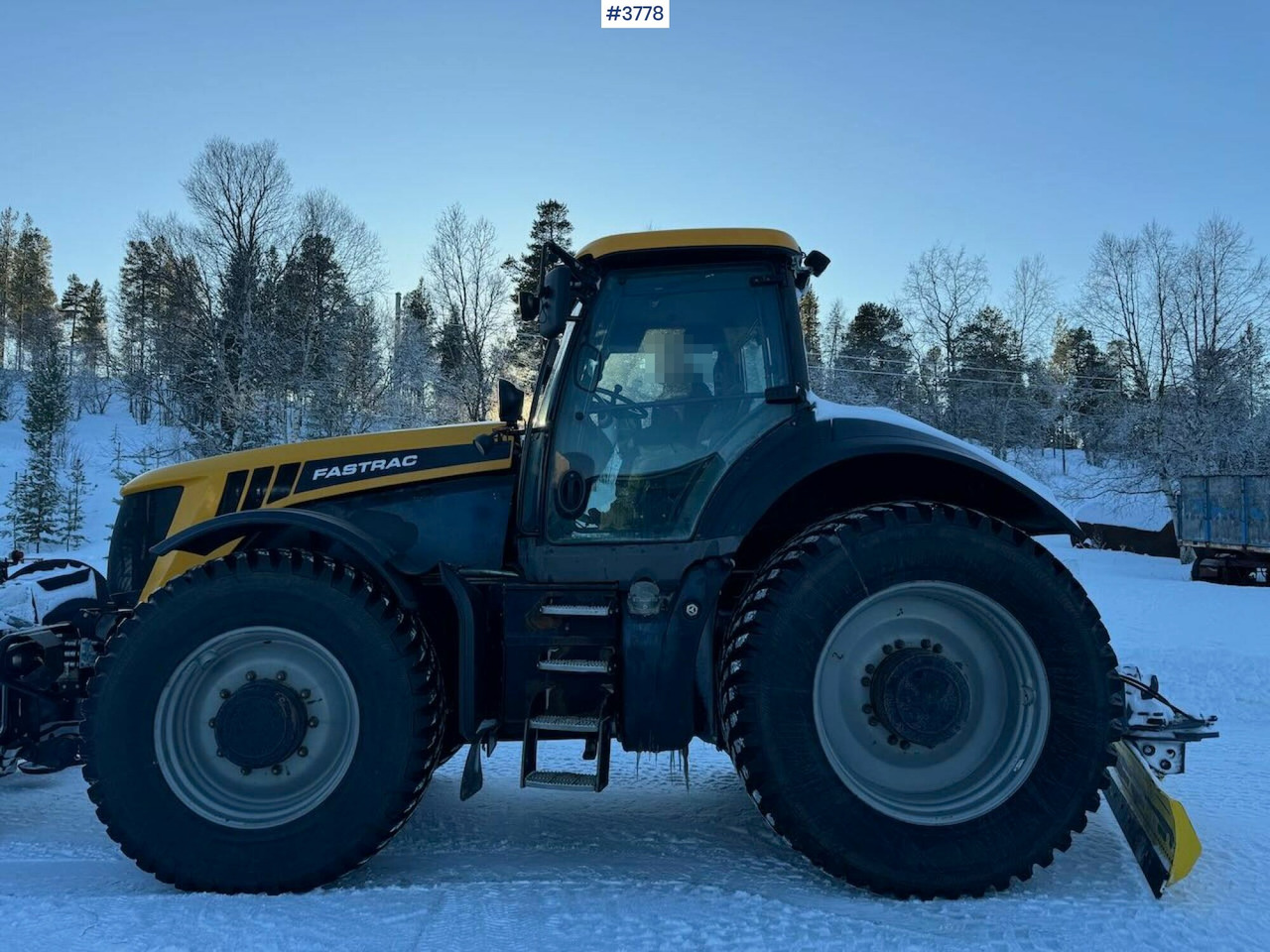 2010 JCB Fastrac 8250 - 장궤형 트랙터 : 사진 4 2010 JCB Fastrac 8250 - 장궤형 트랙터 : 사진 4