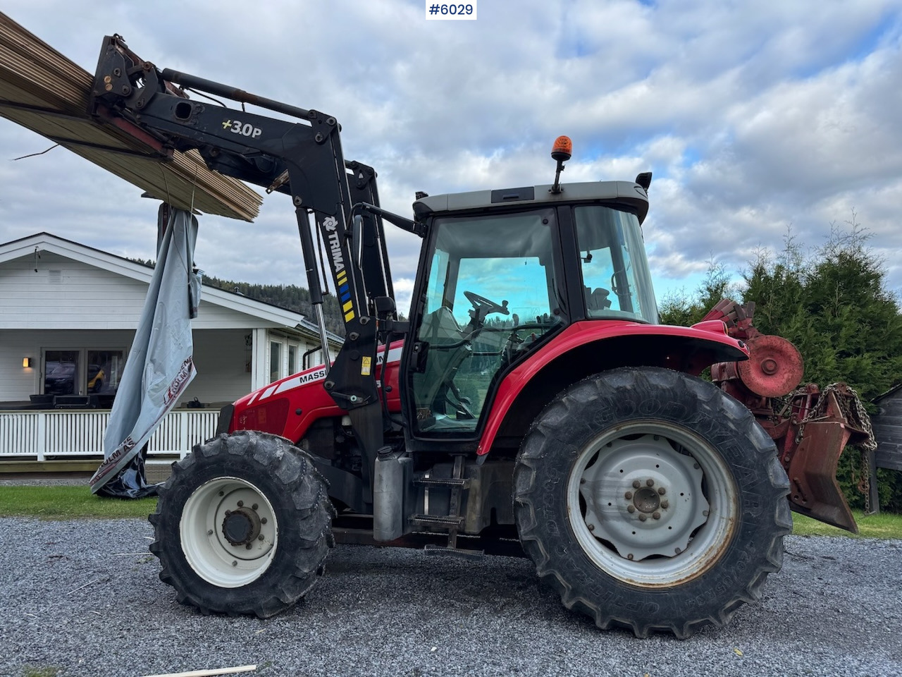 2010 Massey Ferguson 5445 with Front Loader - 장궤형 트랙터 : 사진 1 2010 Massey Ferguson 5445 with Front Loader - 장궤형 트랙터 : 사진 1