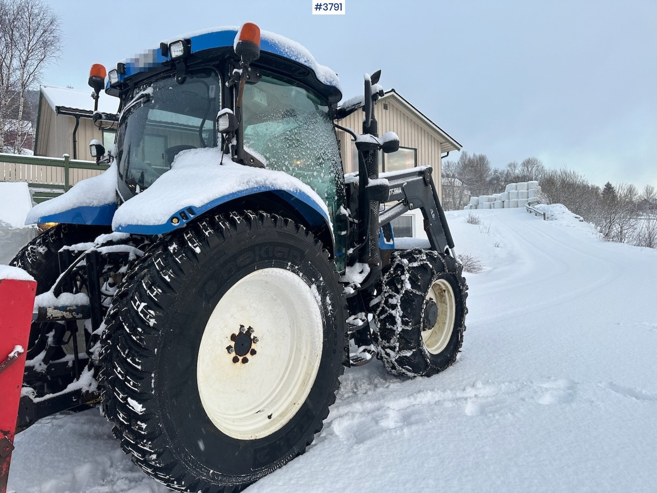 2010 New Holland T6040 4x4 plow rigged tractor w/ Trima +3.0p front loader, brand new chains, snow bucket and Westbjørn snow blower. WATCH VIDEO. - 장궤형 트랙터 : 사진 4 2010 New Holland T6040 4x4 plow rigged tractor w/ Trima +3.0p front loader, brand new chains, snow bucket and Westbjørn snow blower. WATCH VIDEO. - 장궤형 트랙터 : 사진 4
