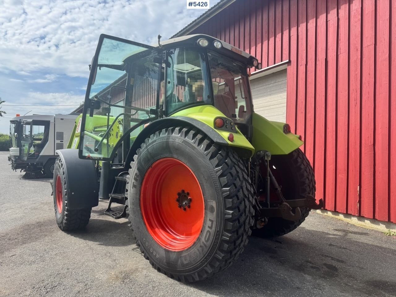 2011 Claas Arion 430 w/ Front loader and Plough. 3210 hours! - 장궤형 트랙터 : 사진 4 2011 Claas Arion 430 w/ Front loader and Plough. 3210 hours! - 장궤형 트랙터 : 사진 4